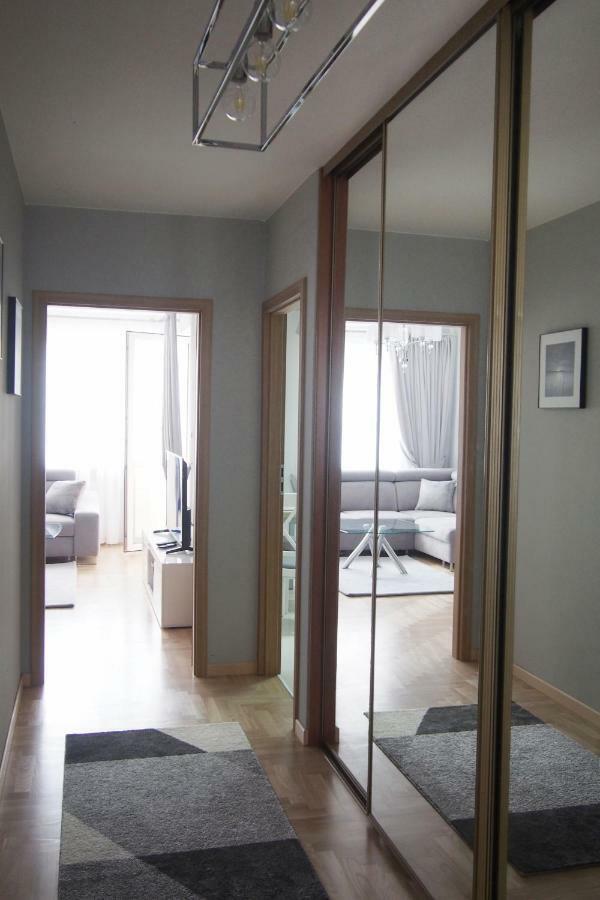 Amn Apartments Βαρσοβία Εξωτερικό φωτογραφία